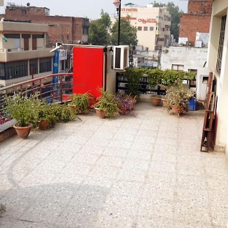 Hotel Atithi Niwas Allāhābād Junction Eksteriør bilde